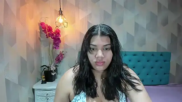 LindaBreeS online show from 01-17-26, 04:11