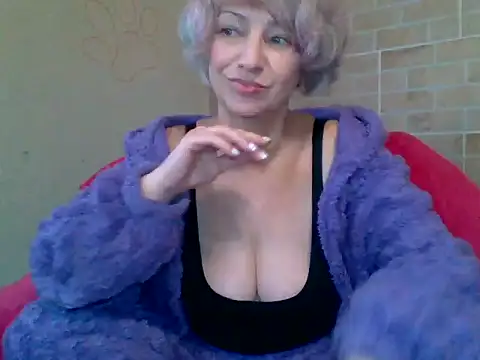 Snapshot of Lorie_Carrie chatting on 01-09-25, 11:03 Lorie Carrie online show from 01-09-25, 11:03