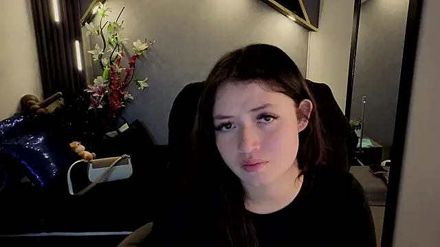 almma shy online show from 09-23-25, 01:36