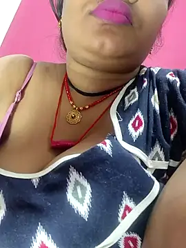 Snapshot of sexychutxxx7 chatting on 02-12-26, 03:18 sexychutxxx7 online show from 02-12-26, 03:18