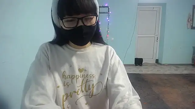 elllaaxx online show from 12-19-25, 04:19