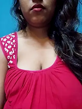 Snapshot of sexyindi_couple chatting on 10-03-25, 06:43 sexyindi couple online show from 10-03-25, 06:43