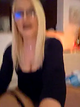 kikkastar online show from 12-03-25, 09:02