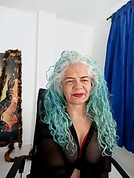 freyadevil333 online show from 01-10-26, 11:45