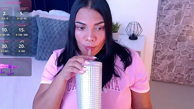 angela santana  online show from 10-14-25, 06:09