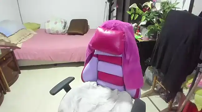 Mrs mommy  online show from 01-14-25, 07:53