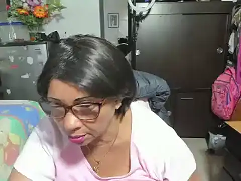 Mrs mommy  online show from 10-23-25, 02:49