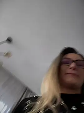 HotXMom online show from 01-07-25, 11:16