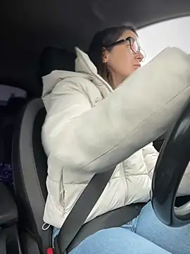 HotXMom online show from 10-10-25, 05:50