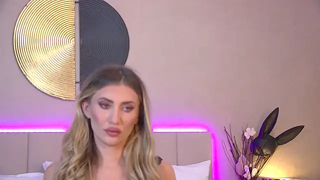 EvellineClaire online show from 10-11-25, 08:35