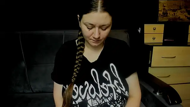 Snapshot of AlisaBacker chatting on 02-03-26, 02:53 AlisaBacker online show from 02-03-26, 02:53