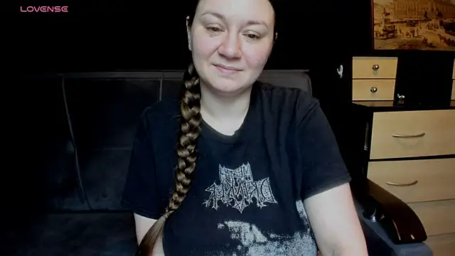 Snapshot of AlisaBacker chatting on 02-22-26, 08:18 AlisaBacker online show from 02-22-26, 08:18