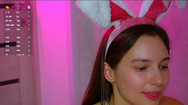 Snapshot of soffy__kisss chatting on 01-24-25, 03:34 soffy  kisss online show from 01-24-25, 03:34