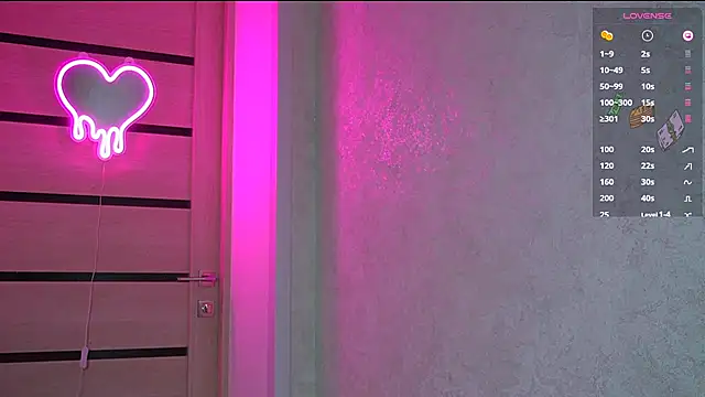 Snapshot of soffy__kisss chatting on 01-27-25, 07:03 soffy  kisss online show from 01-27-25, 07:03