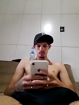 jaozinMg online show from 11-11-25, 02:06