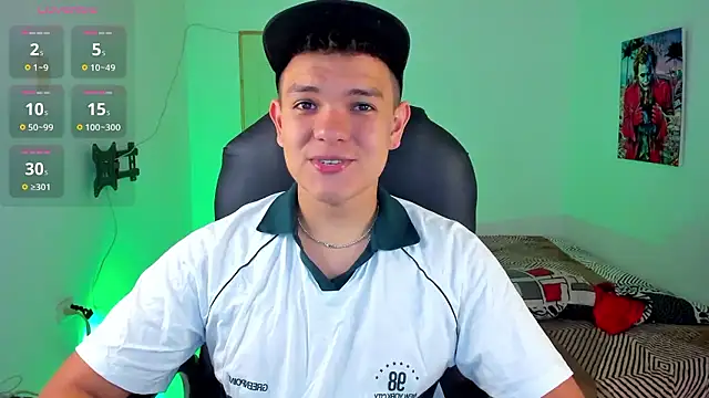 Snapshot of Dunkan_Kravitz chatting on 01-11-26, 07:30 Dunkan Kravitz online show from 01-11-26, 07:30