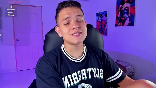 Snapshot of Dunkan_Kravitz chatting on 02-01-26, 03:05 Dunkan Kravitz online show from 02-01-26, 03:05