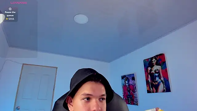 Snapshot of Dunkan_Kravitz chatting on 02-02-26, 08:29 Dunkan Kravitz online show from 02-02-26, 08:29