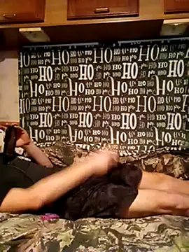 hothippie420 online show from 12-28-24, 03:47