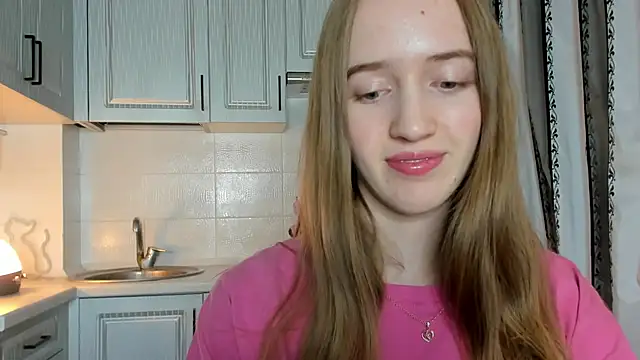 leslie my lovee online show from 11-14-25, 07:56