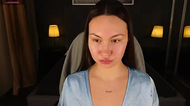 GIGI BENNET online show from 01-05-25, 05:30