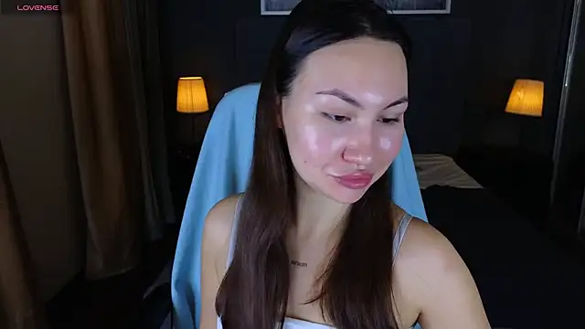 GIGI BENNET online show from 01-08-25, 05:48