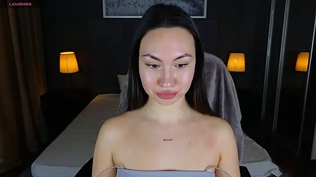 GIGI BENNET online show from 01-31-25, 09:05