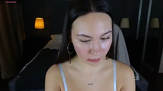 GIGI BENNET online show from 02-26-25, 08:15
