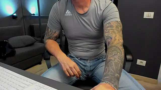 AronGrant online show from 11-19-25, 09:31