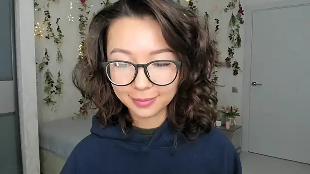 AgnieszkaBanana online show from 10-15-25, 01:17