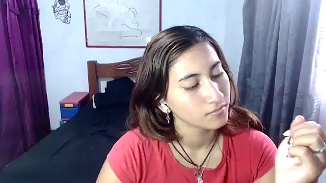 LadyMilk003 online show from 11-20-25, 04:40