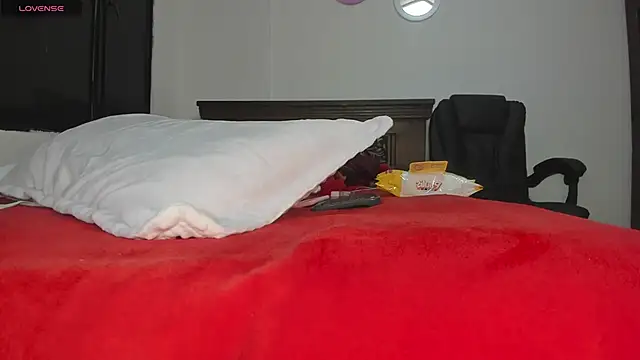 Karentatiana  online show from 12-23-25, 01:14