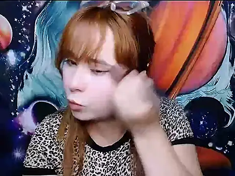 Snapshot of SubLayla01 chatting on 09-13-25, 01:27 SubLayla01 online show from 09-13-25, 01:27