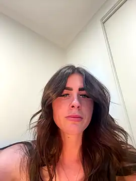 aus queen online show from 10-16-25, 08:37