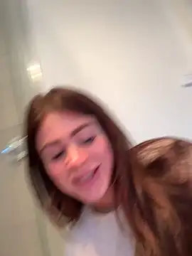 aus queen online show from 11-29-25, 11:19