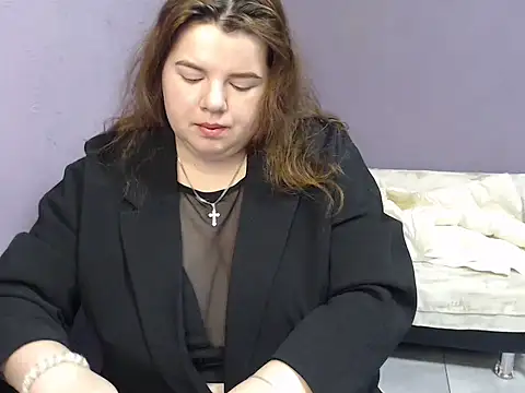 Snapshot of so_shy chatting on 10-20-25, 05:52 so shy online show from 10-20-25, 05:52