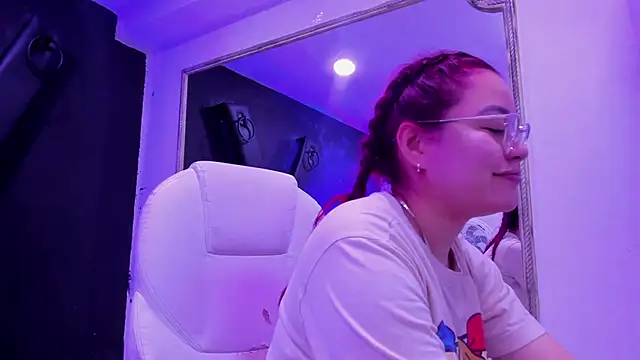 DarlingBDSM  online show from 01-06-25, 01:52