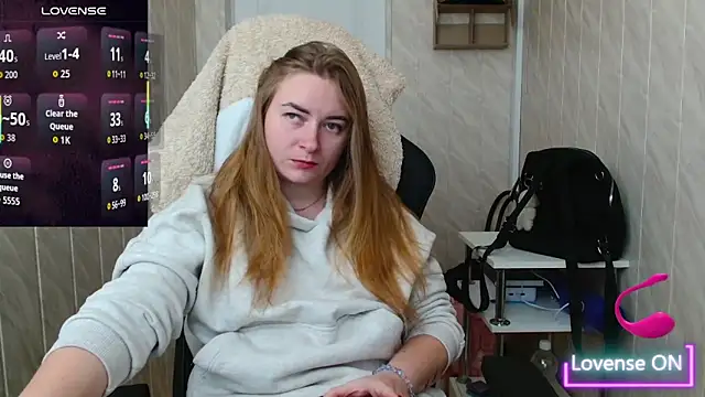 ElenaMaeer online show from 11-15-25, 09:06