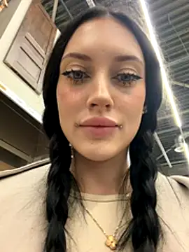 Melissa crazy online show from 12-04-25, 03:10