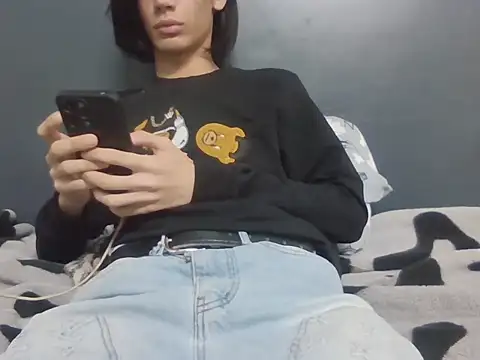 Snapshot of kk20fg chatting on 02-02-26, 12:59 kk20fg online show from 02-02-26, 12:59