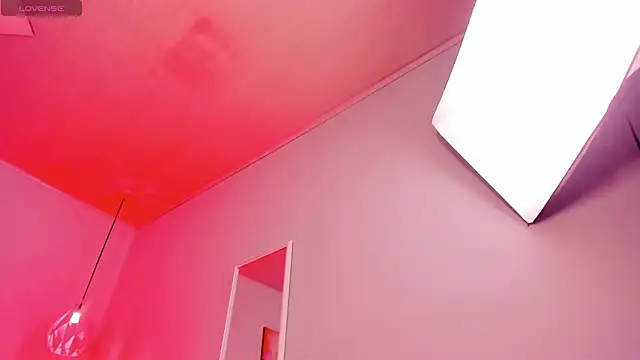 ScarletGV online show from 10-09-25, 09:13