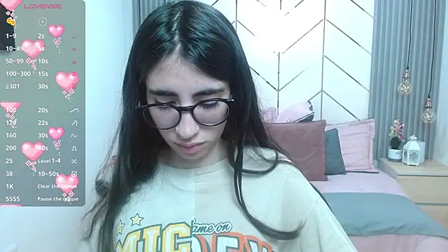 LenaRoses online show from 12-23-24, 05:32