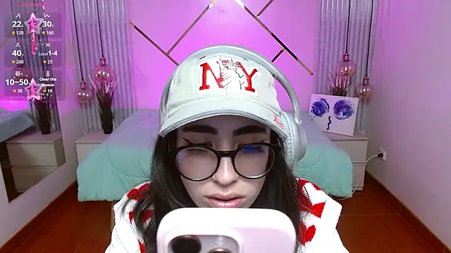 LenaRoses online show from 01-14-26, 07:52