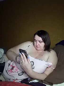 Snapshot of Liluboobs chatting on 02-03-26, 06:46 Liluboobs online show from 02-03-26, 06:46