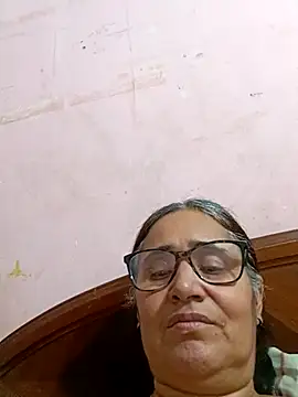  candi online show from 02-20-25, 02:18