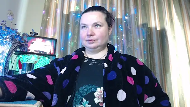 amorelara online show from 02-01-26, 07:07