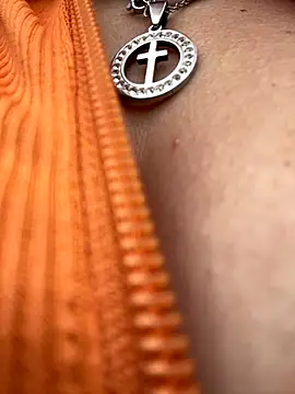 RiriRoseey online show from 12-20-25, 09:16