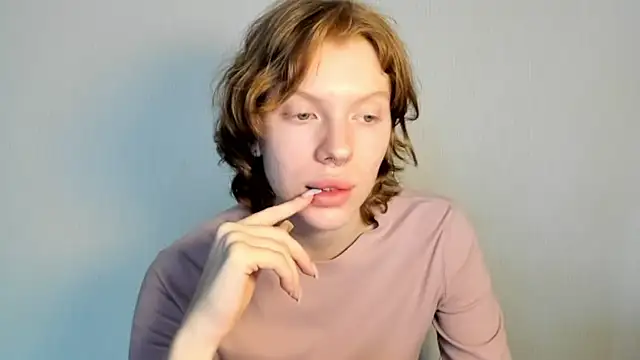 StellaDavis online show from 02-25-26, 08:13