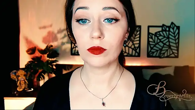 MissBeverlyMills online show from 03-20-25, 10:10