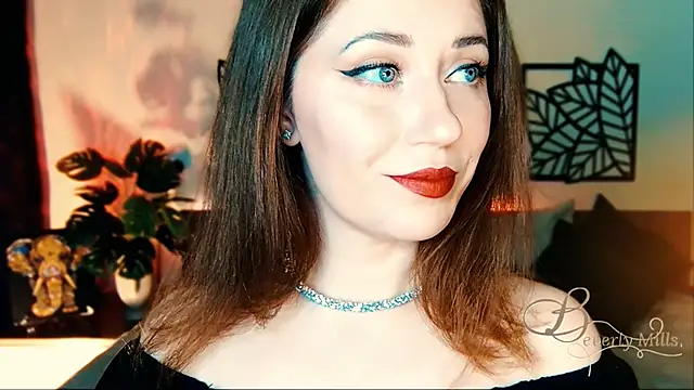 MissBeverlyMills online show from 03-22-25, 01:08